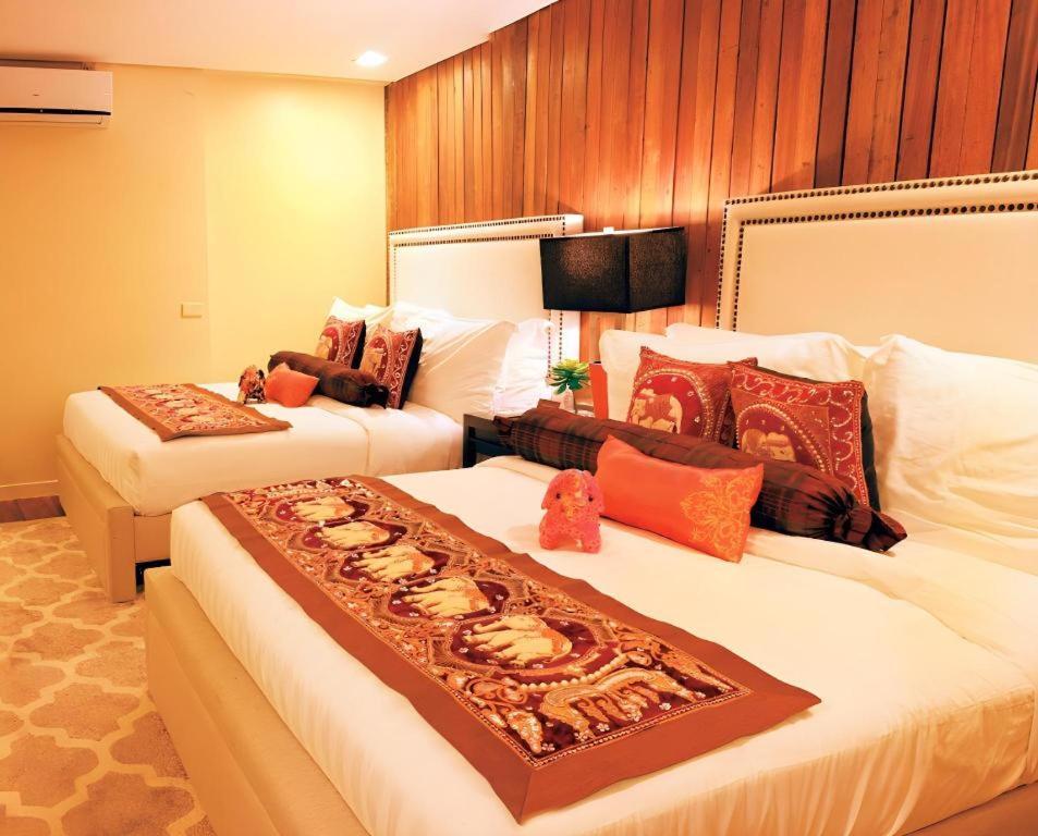 The Oriental Luxury Suites Tagaytay Tagaytay City Exterior photo
