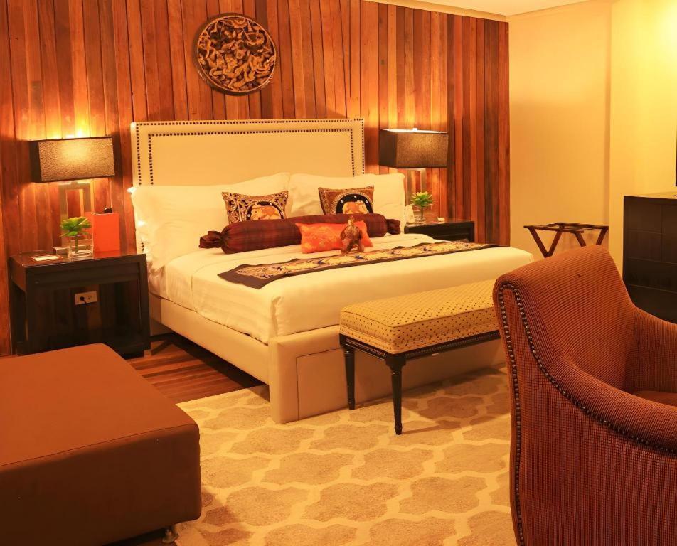 The Oriental Luxury Suites Tagaytay Tagaytay City Exterior photo